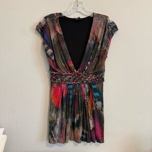 V-Neck SKY Top, sleeveless, multi-colored. Size L